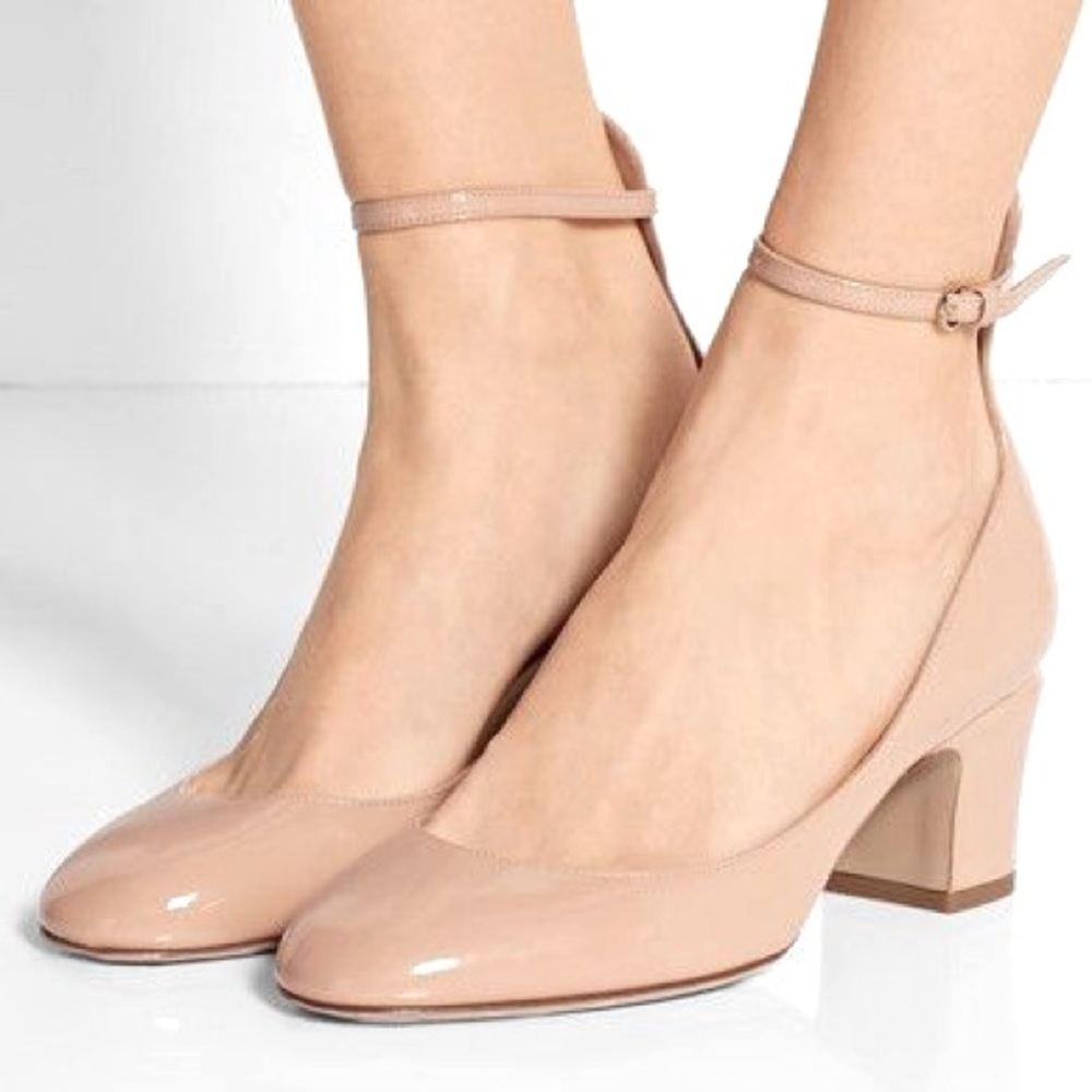 NWT Valentino Tango Patent Leather Pump Nude Size 8 (38) with box